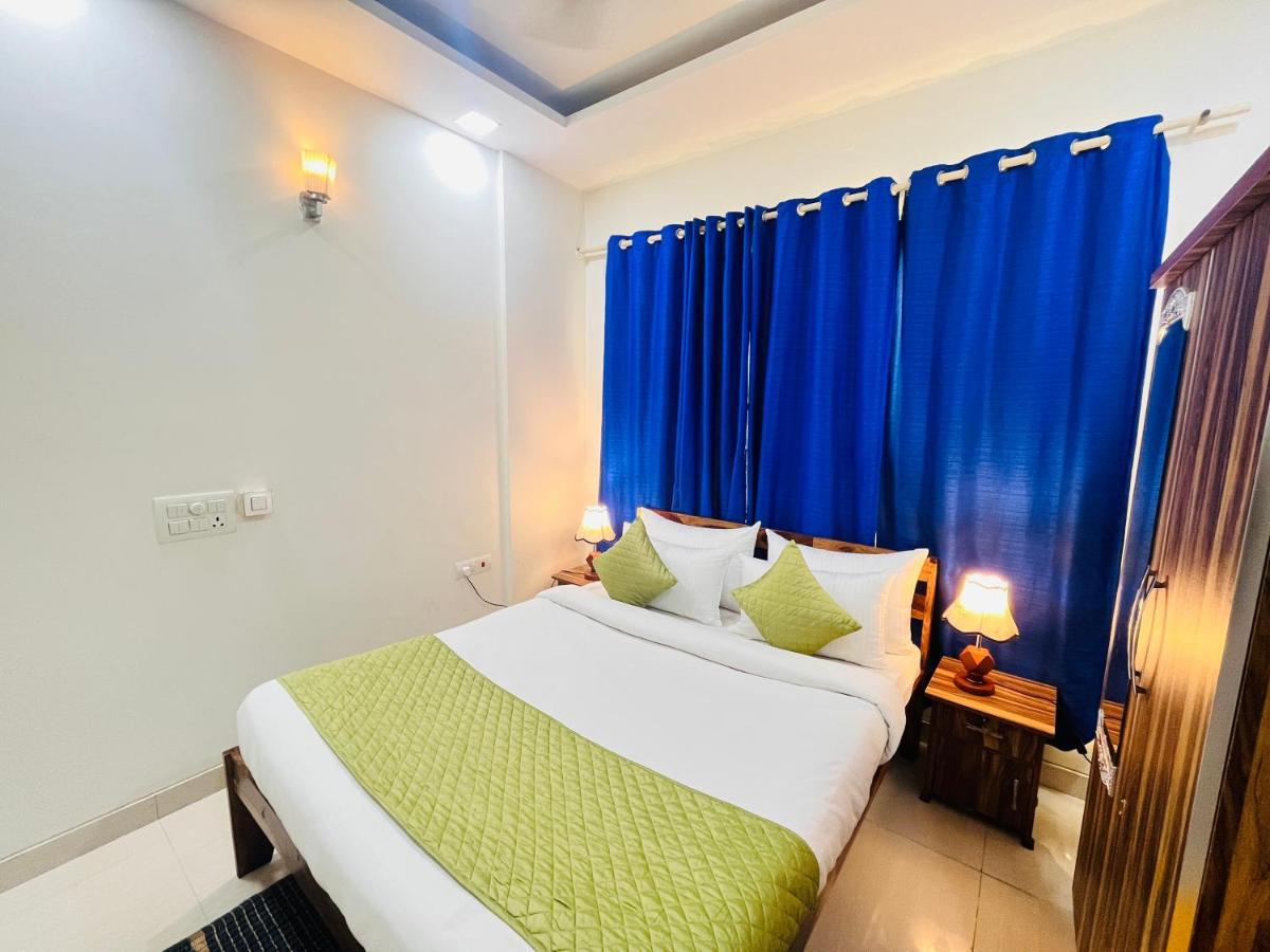 Hotel Park Pride Pitampura New Delhi, Couple Friendly Buitenkant foto