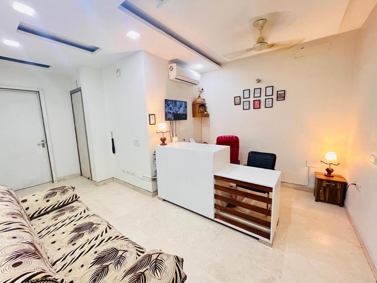 Hotel Park Pride Pitampura New Delhi, Couple Friendly Buitenkant foto