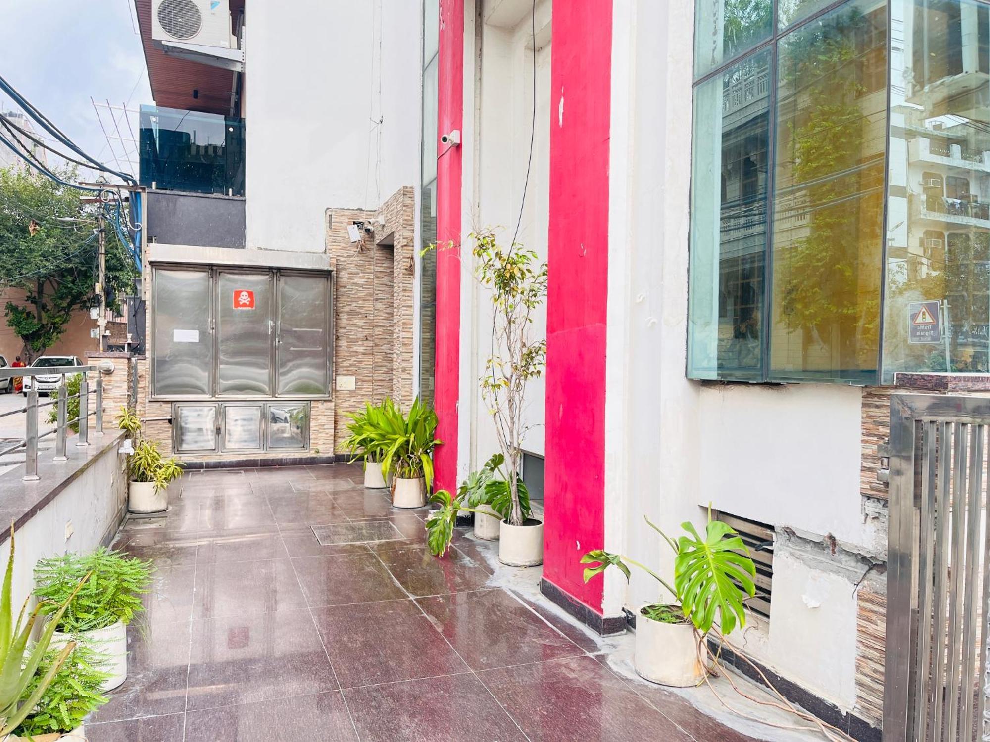Hotel Park Pride Pitampura New Delhi, Couple Friendly Buitenkant foto